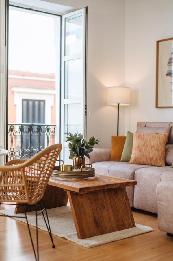 Hostly Rivero 2A Center Loft-Fibre-Communal Terrace-Parking Optional-Cless Sevilla Dış mekan fotoğraf
