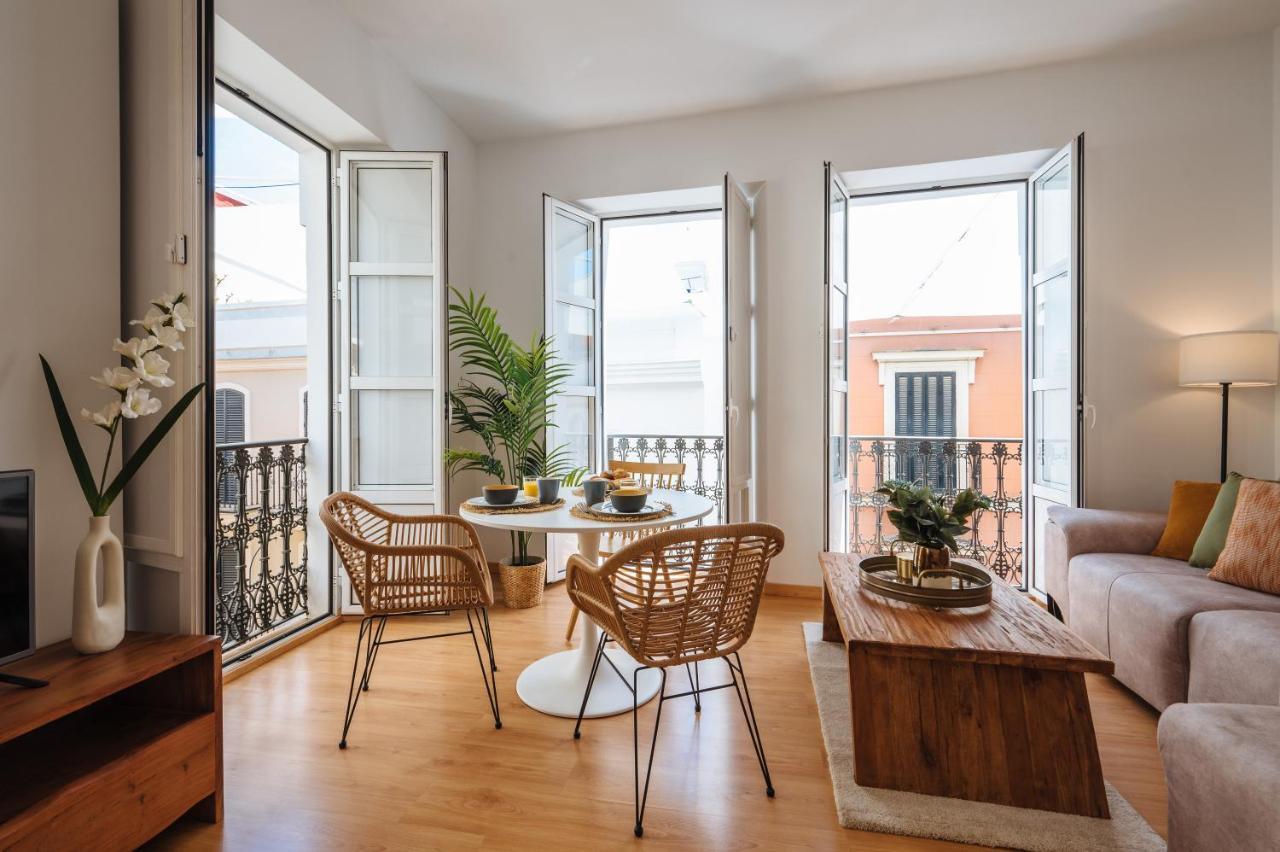 Hostly Rivero 2A Center Loft-Fibre-Communal Terrace-Parking Optional-Cless Sevilla Dış mekan fotoğraf