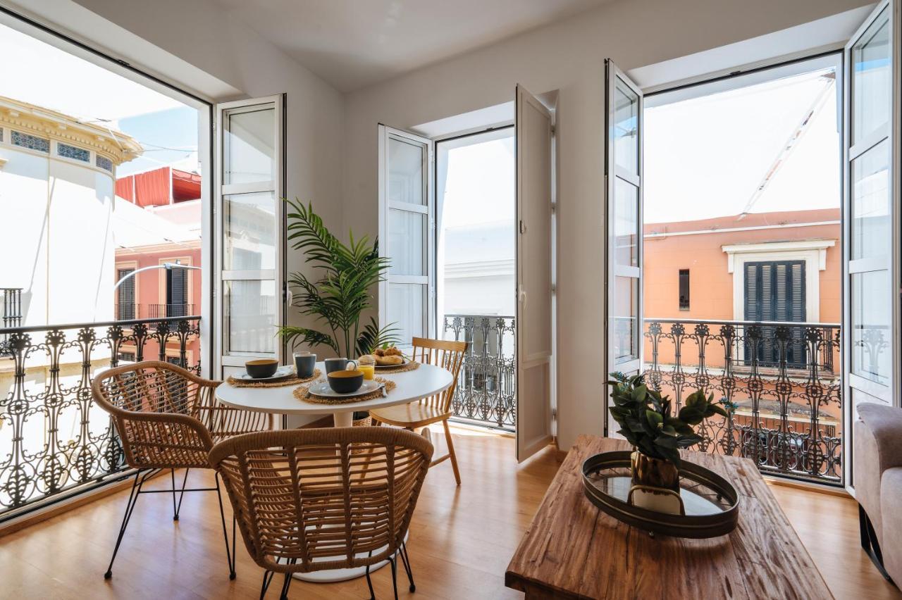 Hostly Rivero 2A Center Loft-Fibre-Communal Terrace-Parking Optional-Cless Sevilla Dış mekan fotoğraf